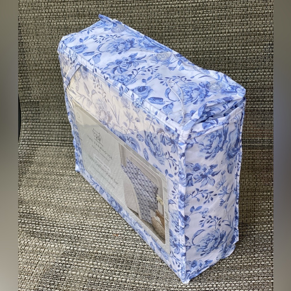 Shabby Chic The Farmhouse Rachel Ashwell Cotton Blue Floral QUEEN Sheet Set 4pc - Picture 2 of 6